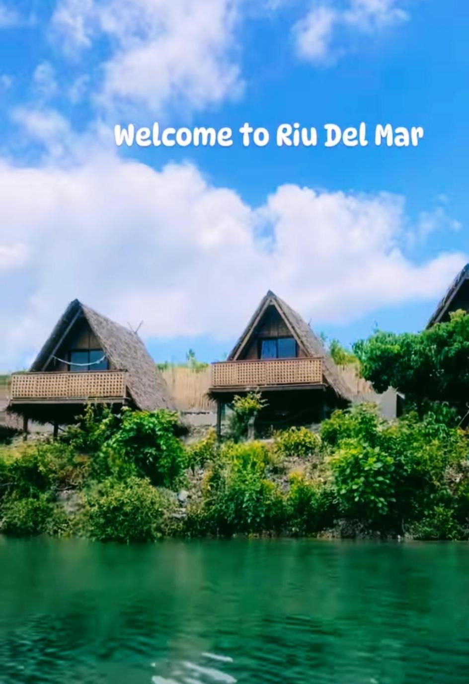 Riu Del Mar Hostel Dauis Bagian luar foto